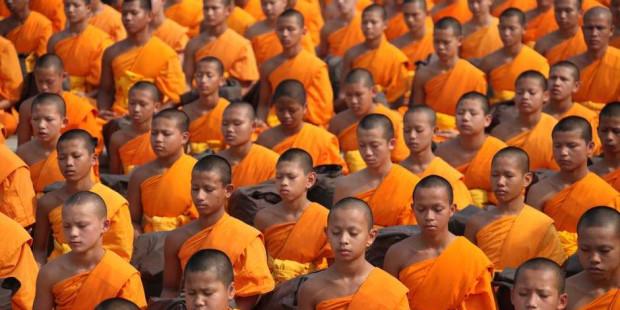 البوذيون