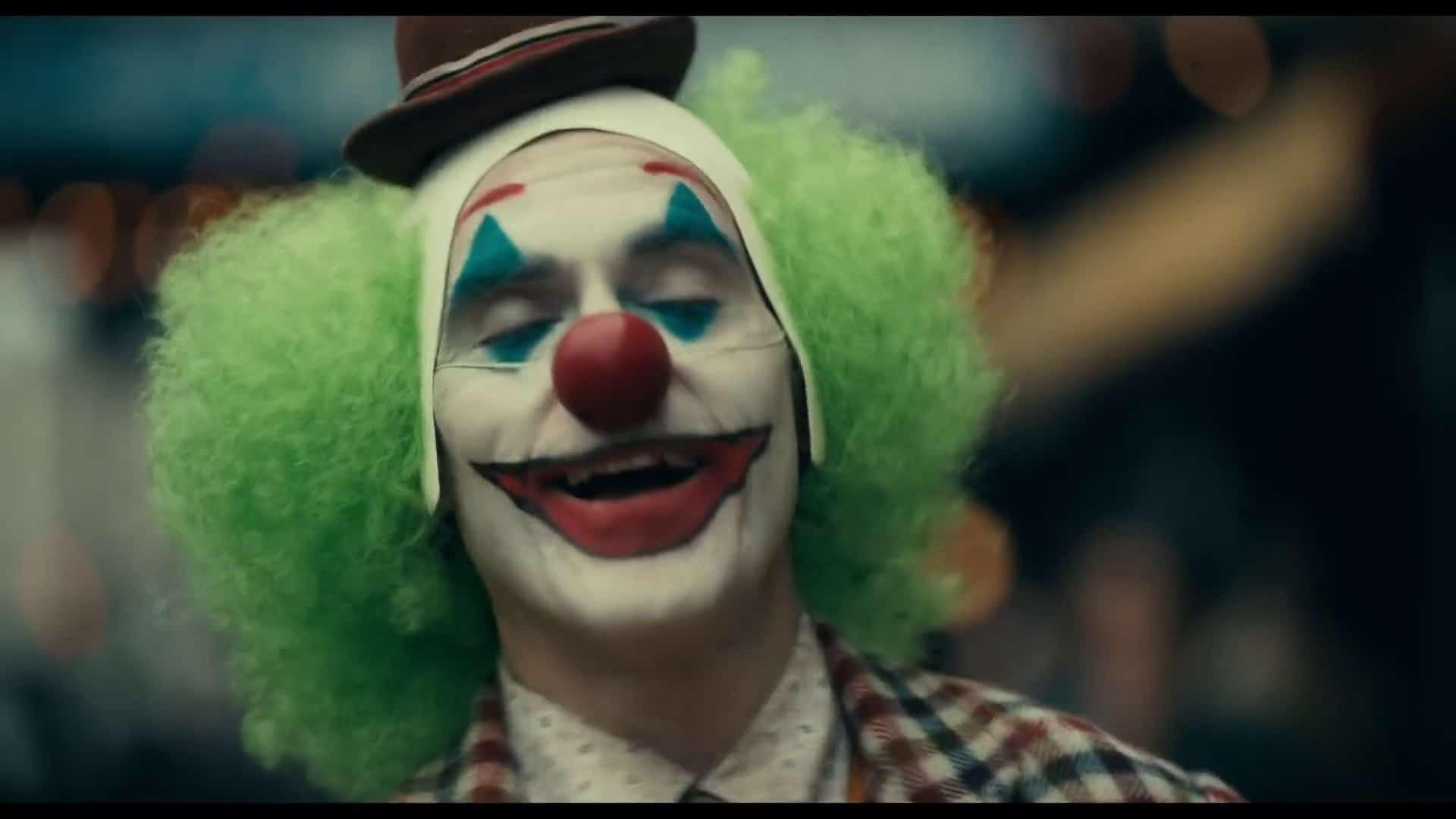 Joker 2019 بهلوان في الشارع