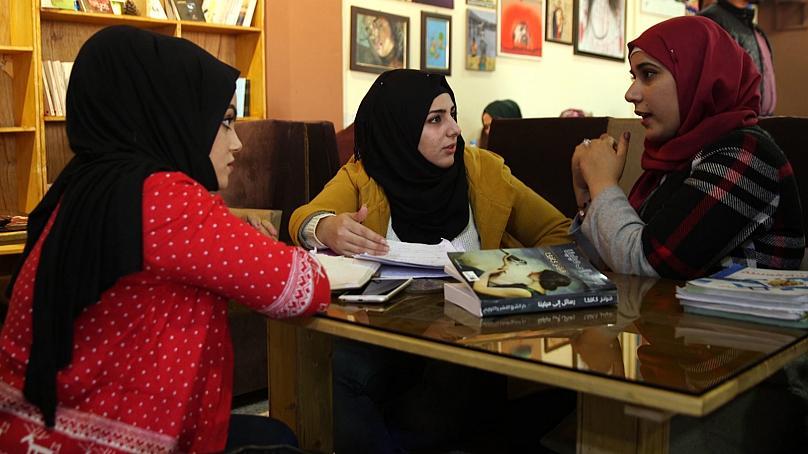المشاركة النسائية في ملتقى الموصل للكتاب
