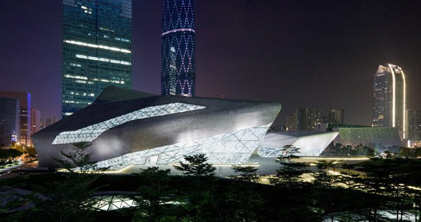 Guangzhou Opera House - فن العمارة - ملكة المنحنيات