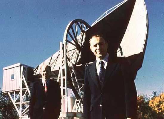 العالمان آرنو بينزياس وروبرت ويلسون والمكان الذي أكتشفوا فيه الإشعاع الكوني صدفة