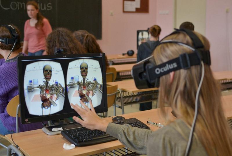 الواقع الافتراضي في التعليم