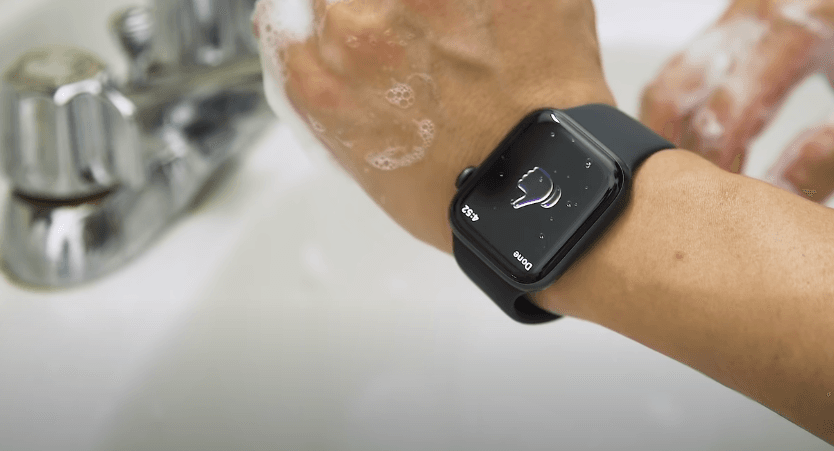 ساعة Apple Watch Series 6