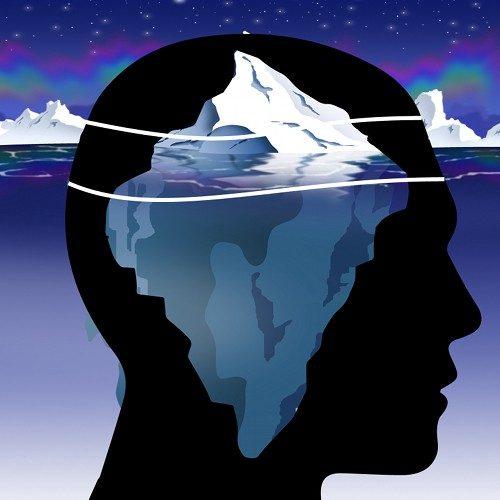 الإيحاء النفسي -  تشبيه فرويد للعقل بالجبل الجليدي