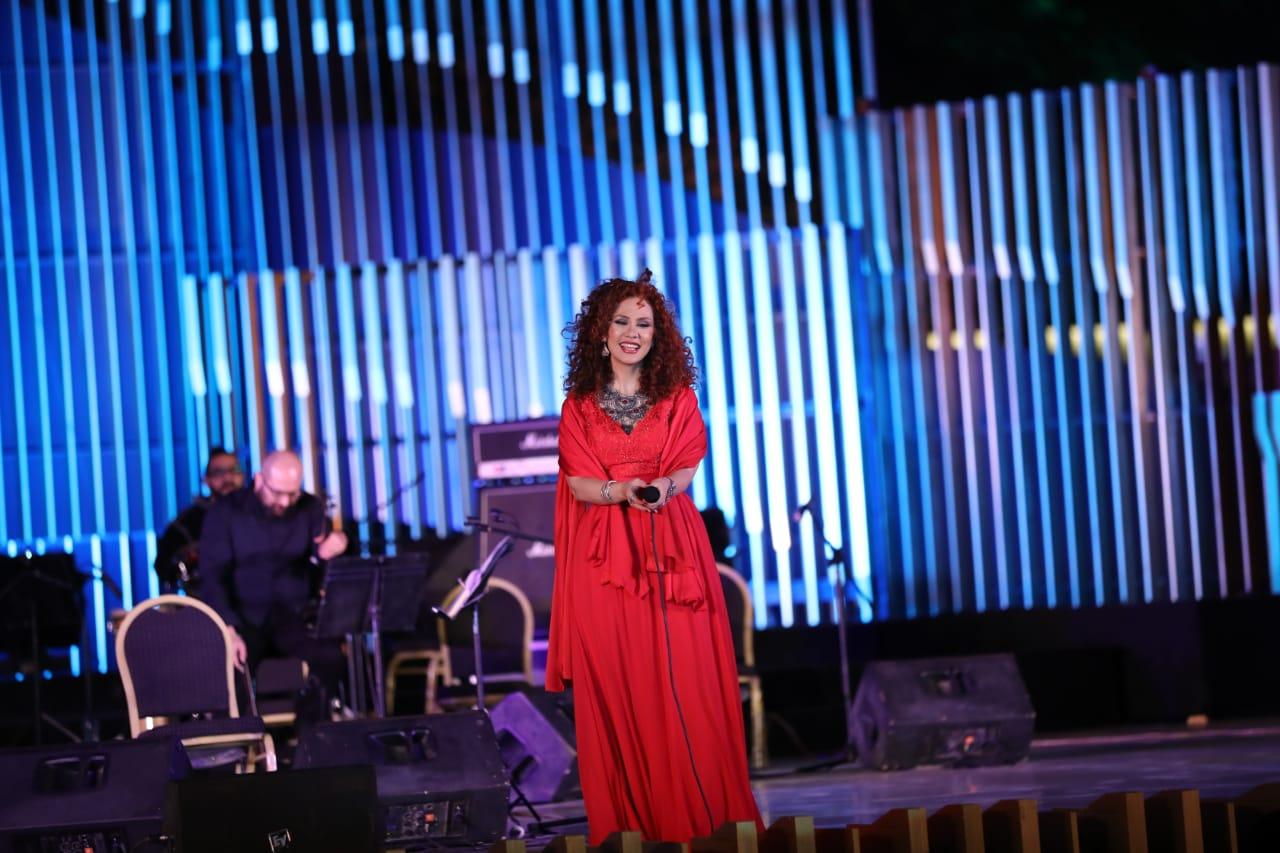 لينا شماميان في حفل دار الأوبرا المصرية لأول مرة