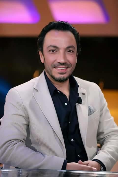 الممثل المصري طارق لطفي