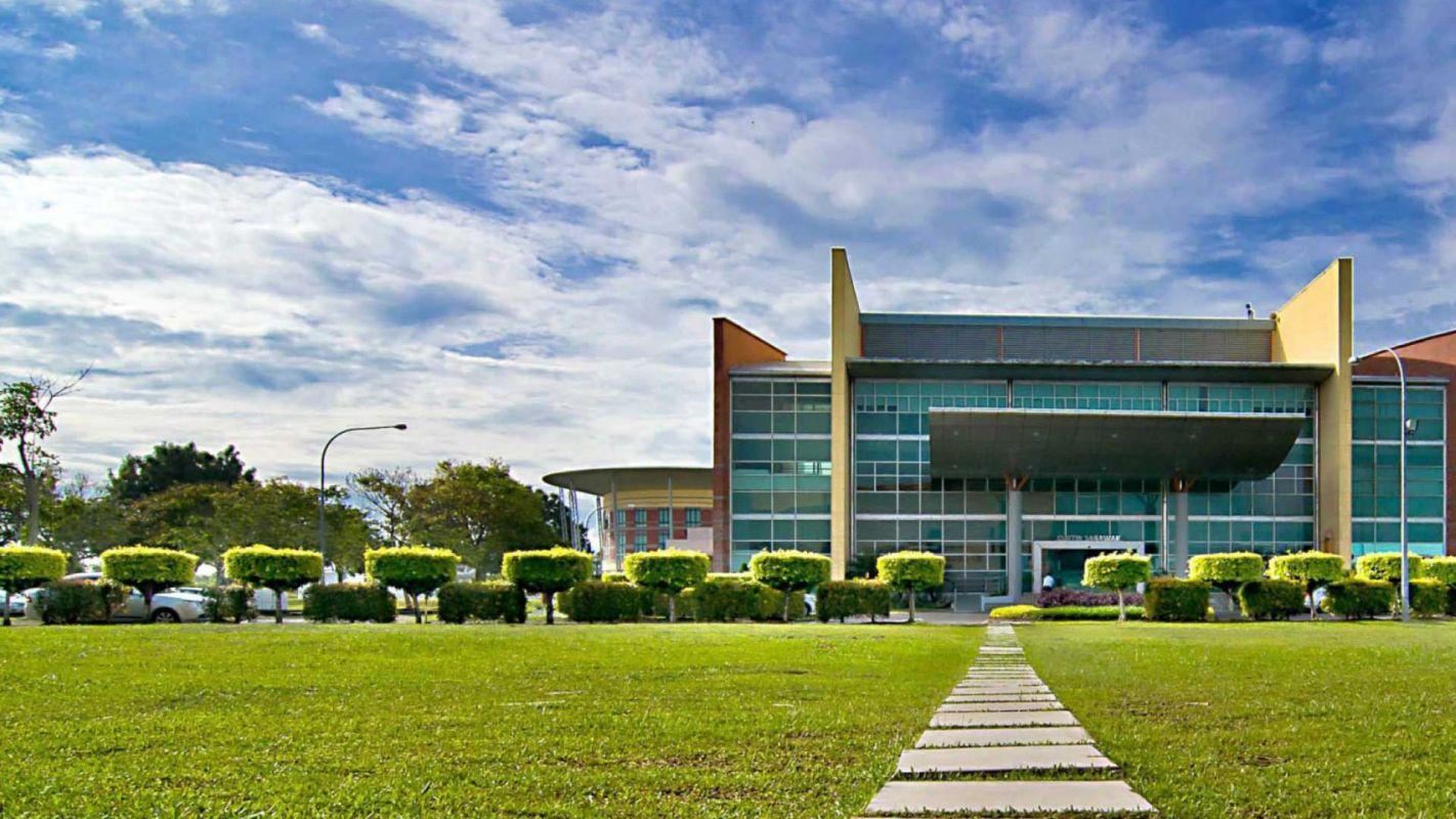 هل أنت مهتم للدراسة في ماليزيا؟ تعرّف على أفضل 10 جامعات يمكنك الدراسة فيها هناك كيرتن 2