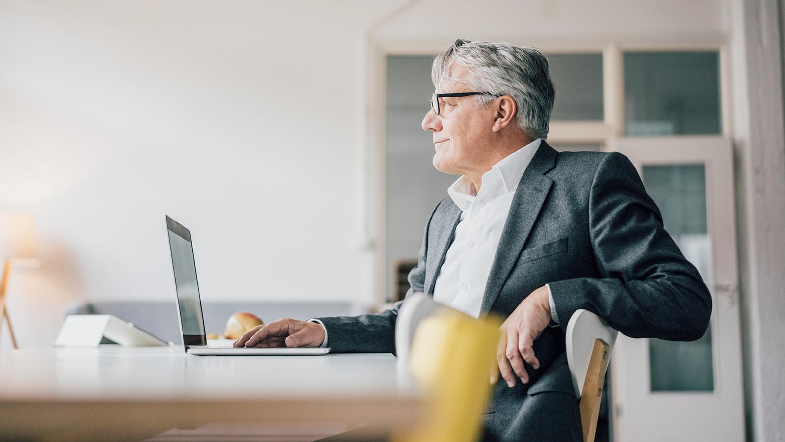 وظائف بعد التقاعد