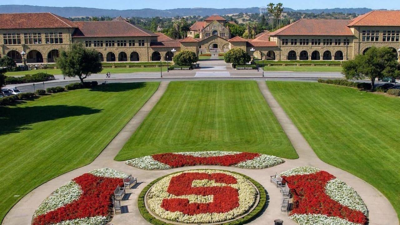 أفضل الجامعات في امريكا: جامعة ستانفورد