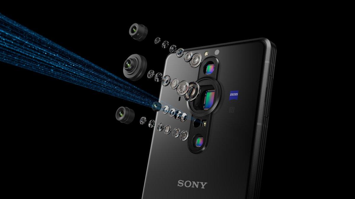 نظام الكاميرات الخلفي في هاتف Sony Xperia Pro-I