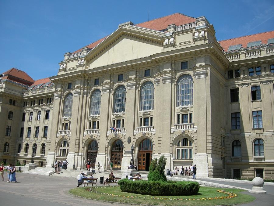 المنح الدراسية في هنغاريا