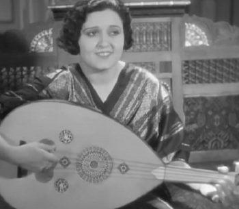 لقطة من فيلم أنشودة الفؤاد - أول فيلم موسيقيّ مصريّ