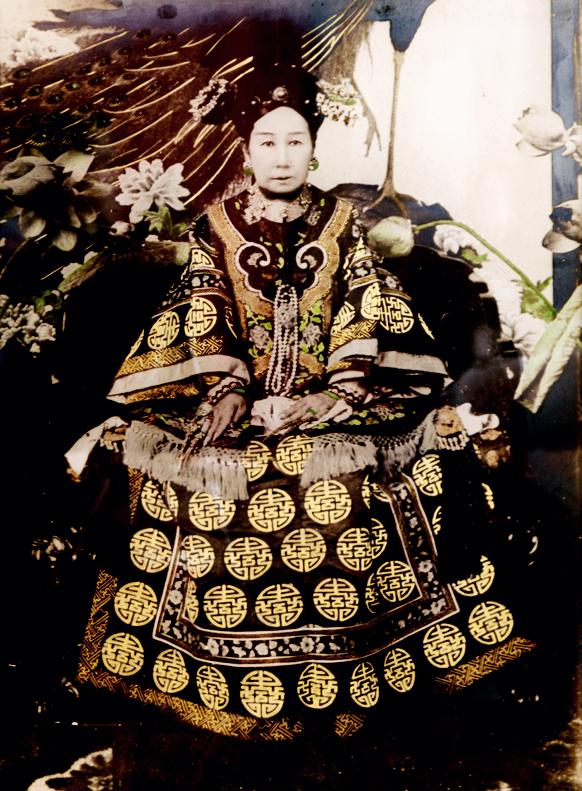 The_Ci-Xi_Imperial_Dowager_Empress_(5)