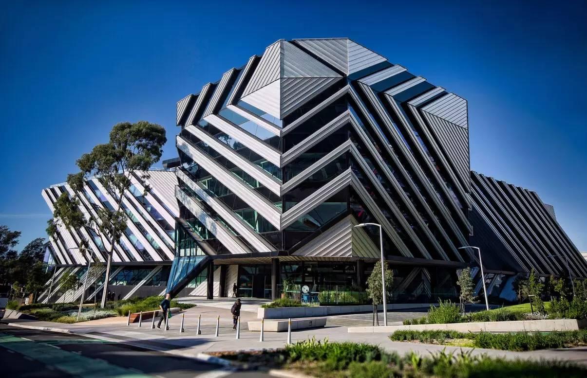 افضل جامعات الطب في استراليا - جامعة موناش