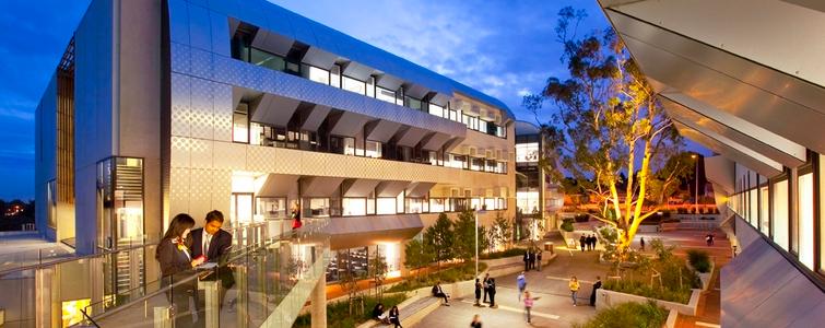 افضل جامعات الطب في استراليا - جامعة ديكن
