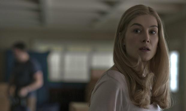 LIBRARY IMAGE OF GONE GIRL