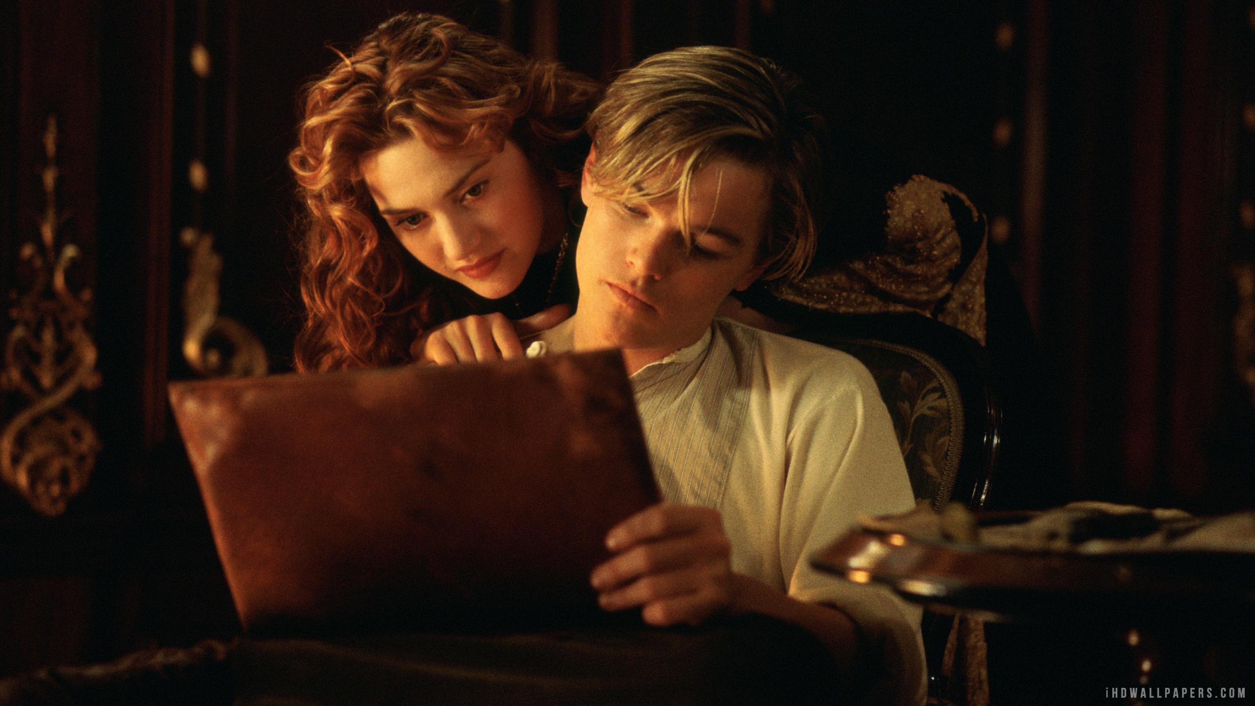 أفلام رومانسية حزينة لقطة من فيلم Titanic 