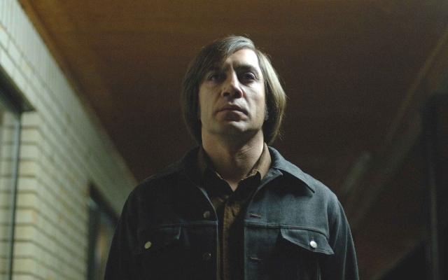 no_country_for_old_men_javier_bardem_3011x2000_wallpaper_Art HD Wallpaper_1680x1050_www.wallpaperhi.com