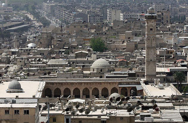 تدمير مسجد حلب الكبير