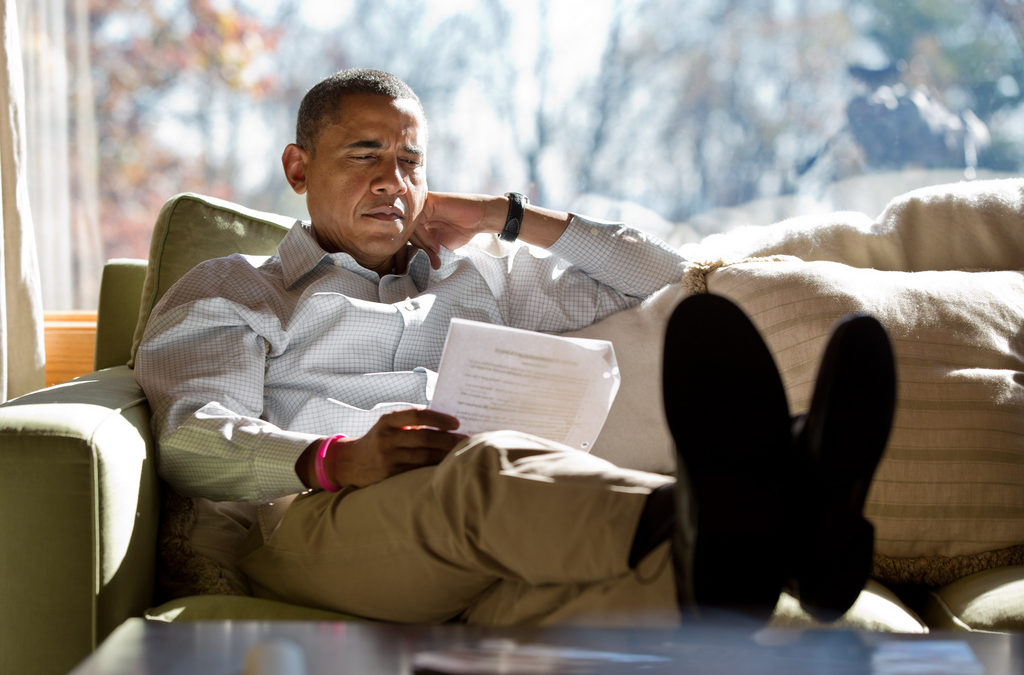 أوباما يقرأ