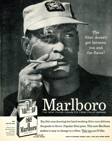 ملصق إشهاري لشركة مارلبورو يسوّق السيجارة للرجال